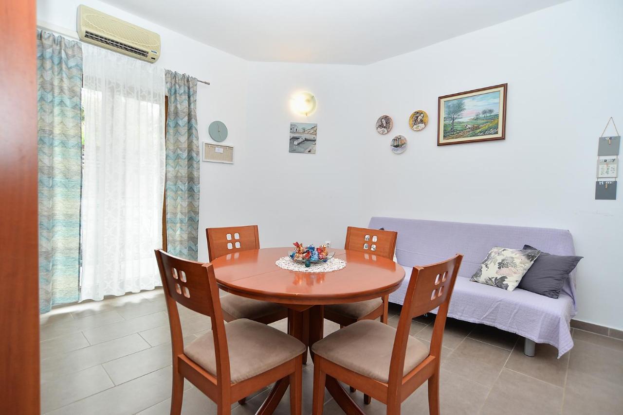 Apartments Mira 1293 Фажана Екстер'єр фото